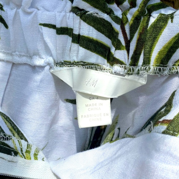H&M Tropical Shorts - Picture 7 of 7